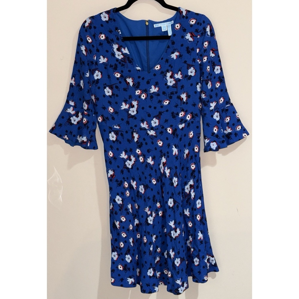 Draper James Women's Blue Floral Bell Sleeve Fit & Flare Dress Size 10 Lined - Picture 8 of 9